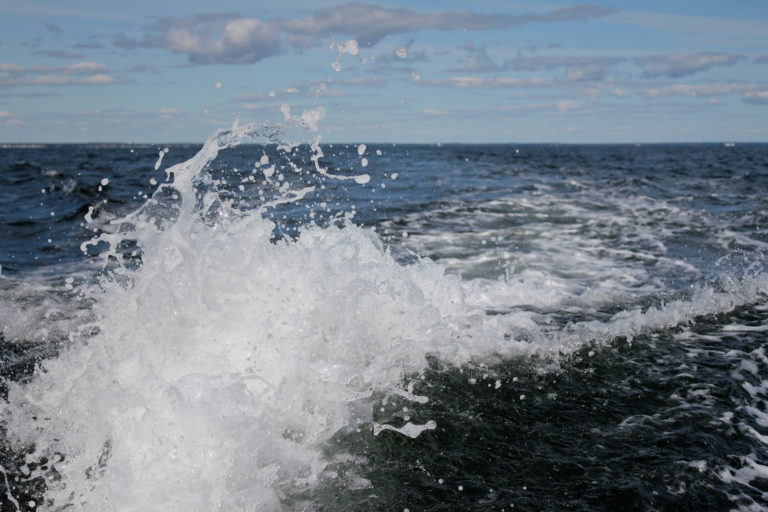 Splashing Waves