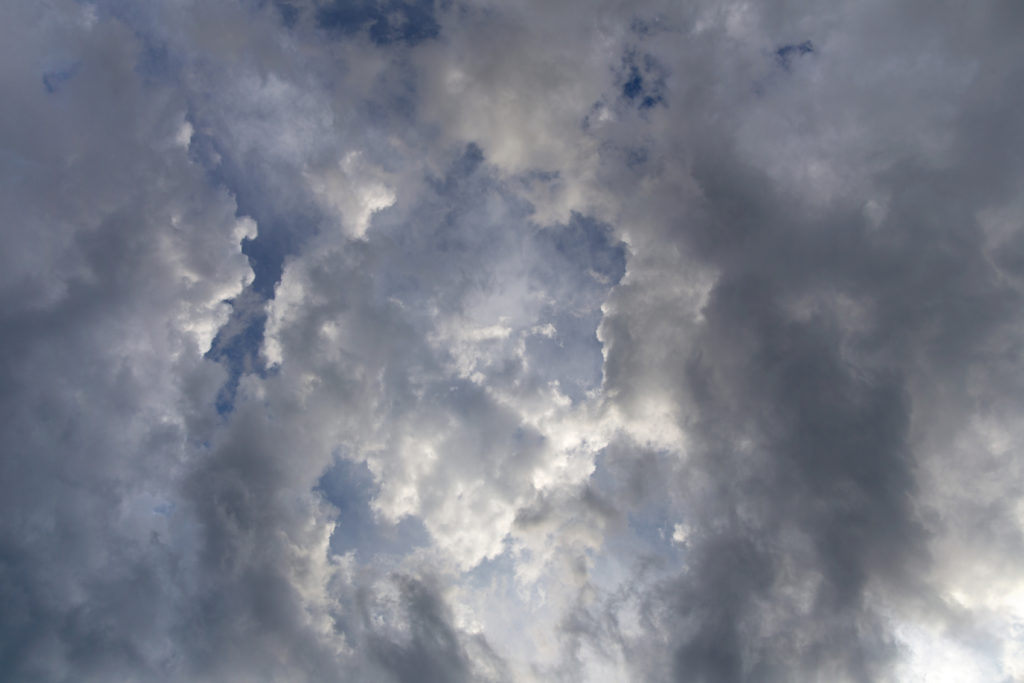 Thick Puffy Clouds • Free Nature Stock Photo